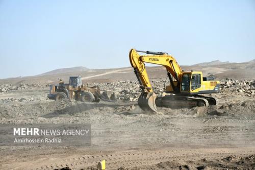 تولید سالانه ۹ و هشت دهم تن طلا در کشور