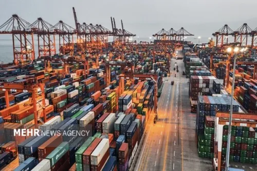 تامین ارز واردات از 44 میلیارد دلار گذشت سهم 32 میلیاردی بخش تجارت